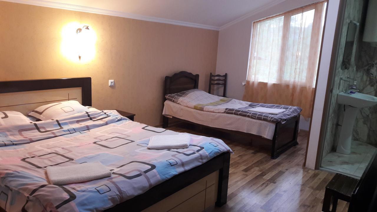 Martvili Newhotel Buitenkant foto